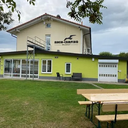Rhein-camping Alojamento de Acomodação e Pequeno-almoço Waldshut-Tiengen